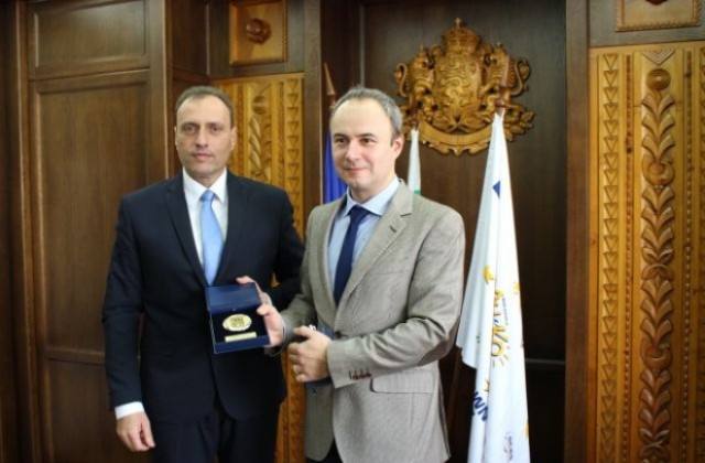 Кметът на Банско се срещна с румънския посланик Йон Гъля