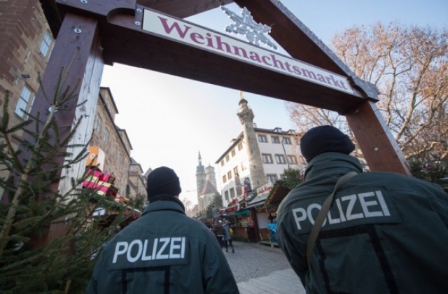 Шестима мъртви тийнейджъри бяха открити в градинска барака в Германия