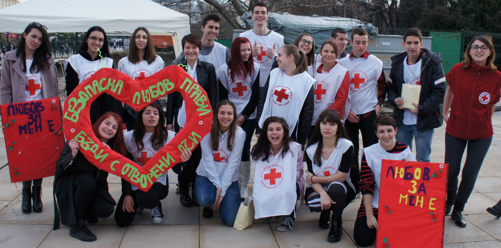 младежите от Българския червен кръст с кампания за безопасна любов