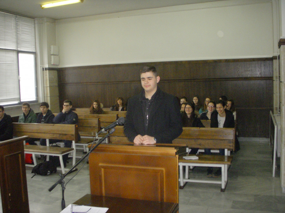 Ученици гостуваха в Районния съд