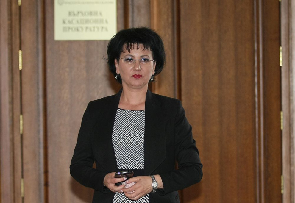 Румяна Арнаудова - говорител на главния прокурор и ръководител на спецзвеното Антикорупция
 