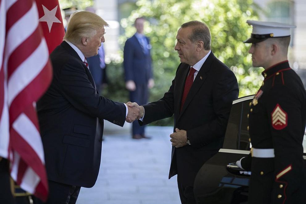 Американският президент Доналд Тръмп и турския му колега Реджеп Ердоган по време на посещението на турския държавен глава в САЩ през май
