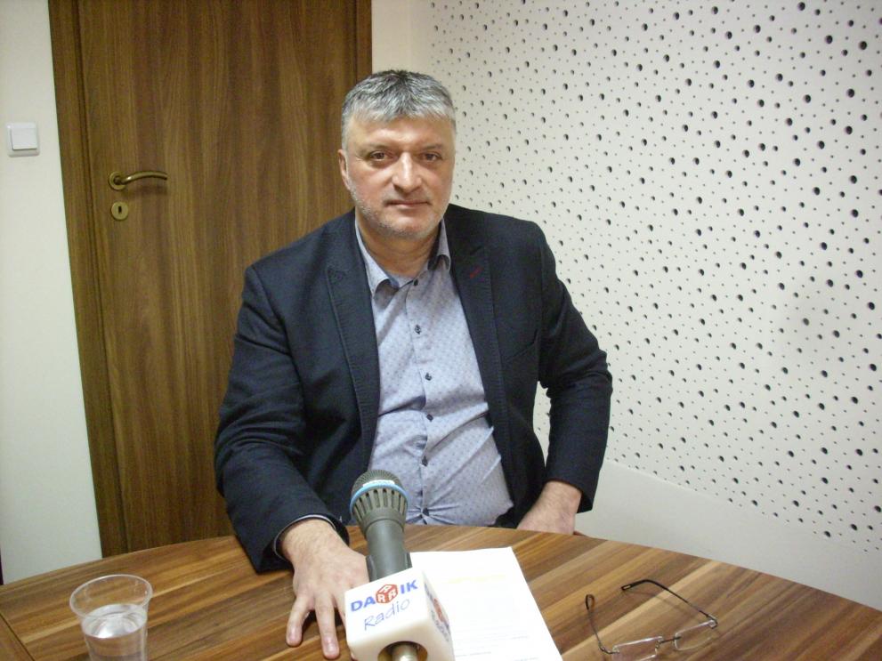 Общинският съветник Атанас Атанасов в студиото на Дарик