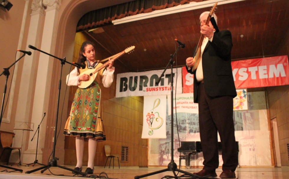 Дияна Делуди отново спечели първо място от Третия национален конкурс „Децата на България пеят, танцуват, рисуват“
