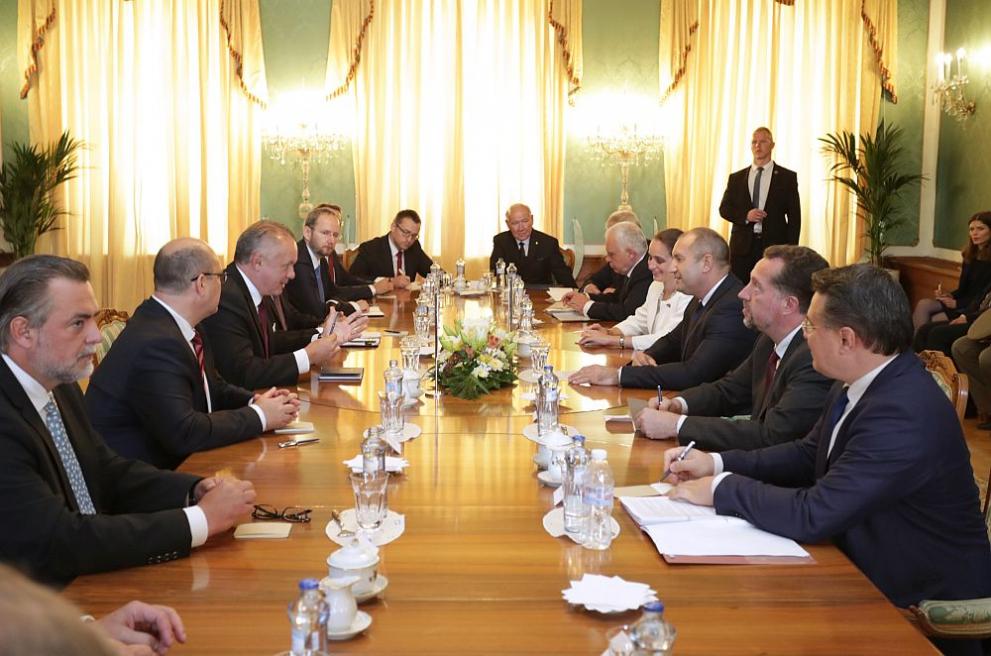  Президентът Румен Радев на публично посещаване в Братислава 