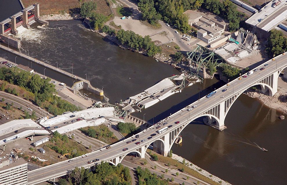  Мостът над Мисисипи в Съединени американски щати 