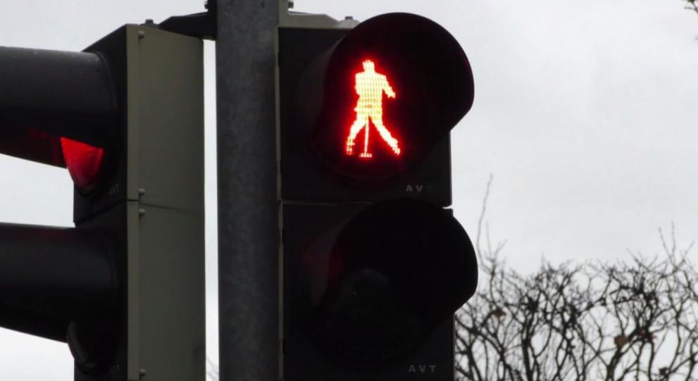 Светофари на Елвис
