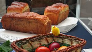 Продуктите за козунака поевтиняха