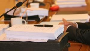 Опашките пред Агенцията по вписванията продължават
