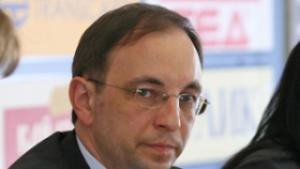 Николай Василев подкрепя Дянков за реформите в администрацията