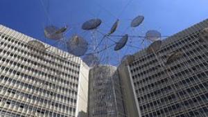 Гърция продаде 10 от OTE на Deutsche Telekom