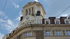 Американска компания иска дела на КТБ във Виваком