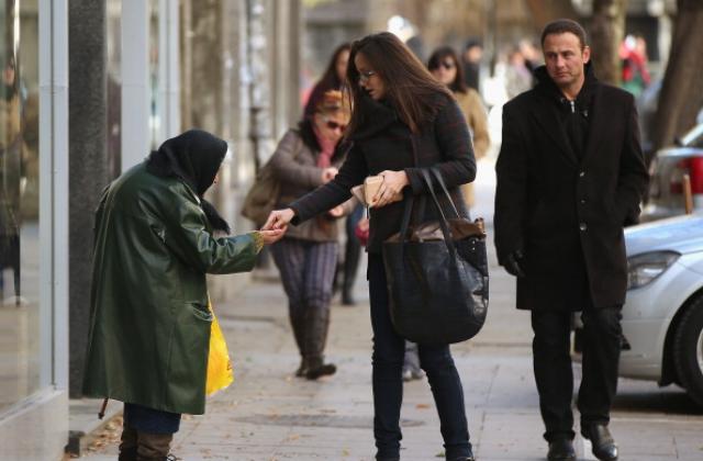 България сред страните заплашени най-много от бедност