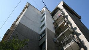 Около 65 70 от сградите са некачествено санирани обяви пред БНР