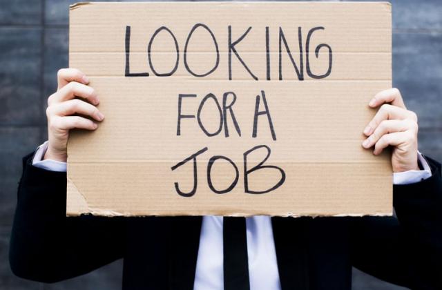Безработицата в страната падна до рекордните 5.8%