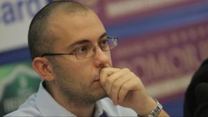 Правителството да работи за повисоки доходи а не да задържа
