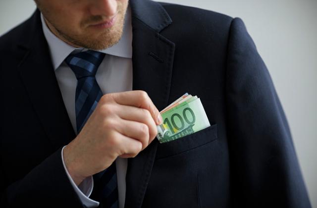 5000 банкери в ЕС с годишен доход над 1 млн. евро