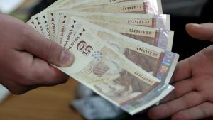 Доходите нарастват със 76 през 2018 година
