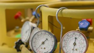 Според икономисти временният спад на цените на газа не е