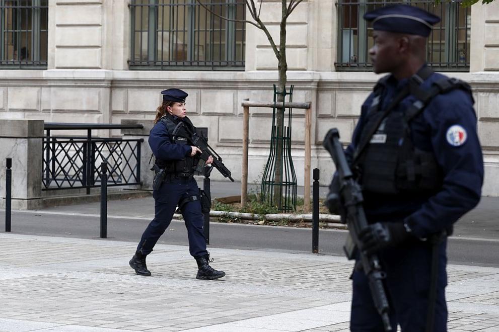  Париж полиция 