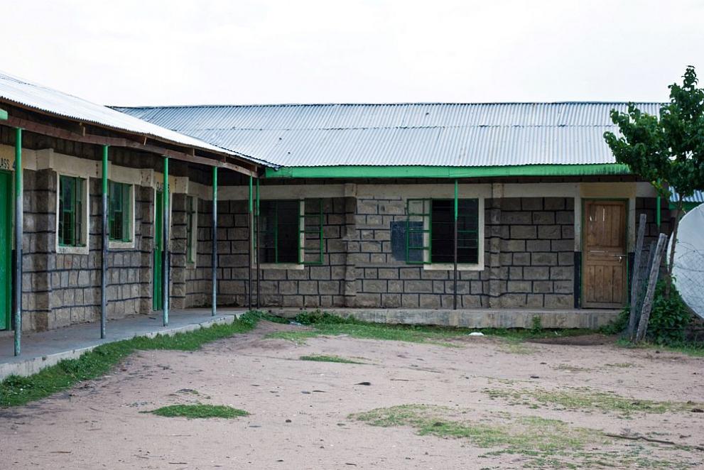 Училище в Кения