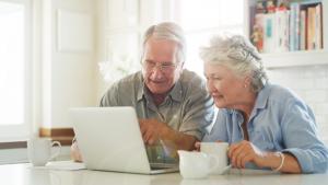 Граждани навършили изискуемата възраст и получаващи пенсия пътуват с 50