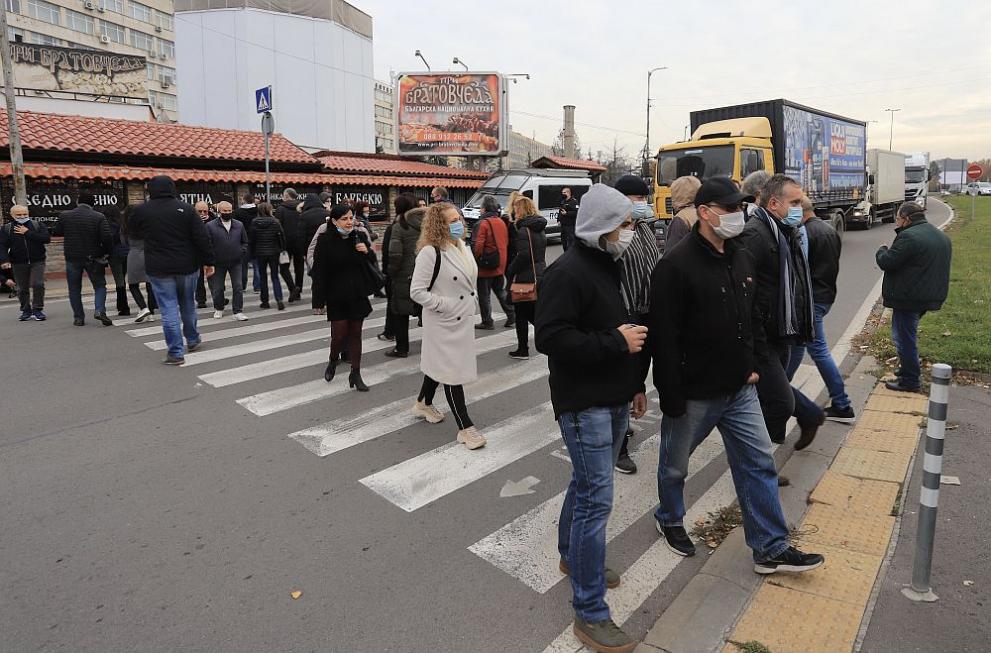 Софийски фирми се вдигнаха на протест срещу ЧЕЗ и КЕВР