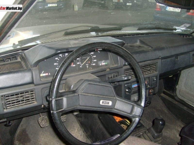 r-800-600-moskvich-aleko-1600.jpg