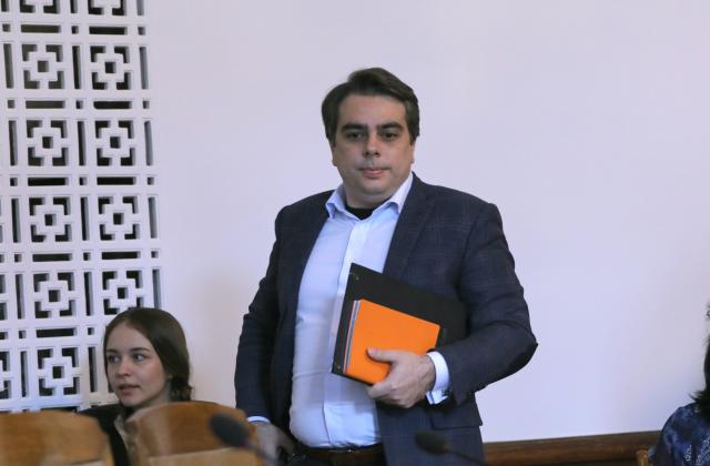 Министърът на финансите Асен Василев потвърди, че в момента данъчните