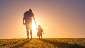 Бащите и осиновителите ще могат да ползват два месеца отпуск