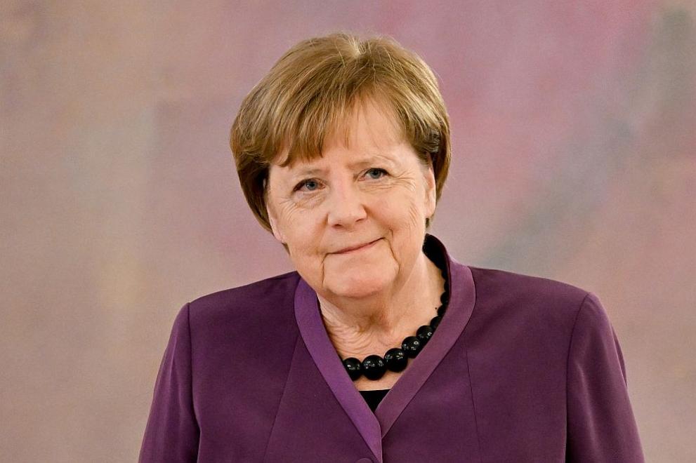  Ангела Меркел отличие 