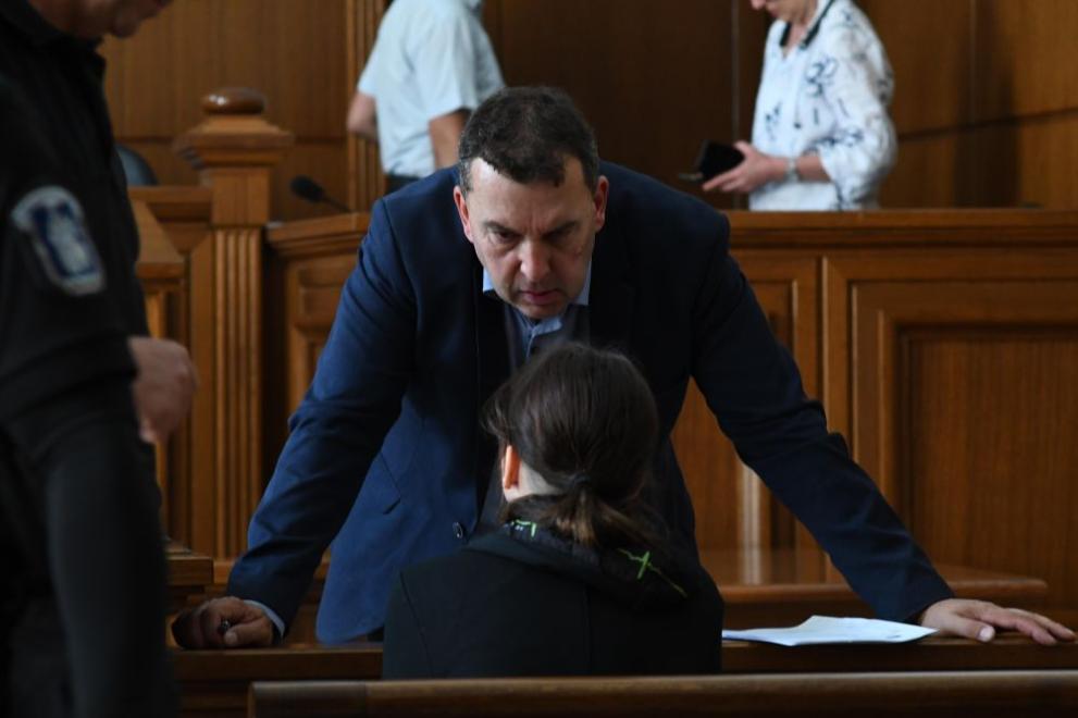  Разпоредително съвещание по делото против Ивет Стайкова за убийството на баба й 