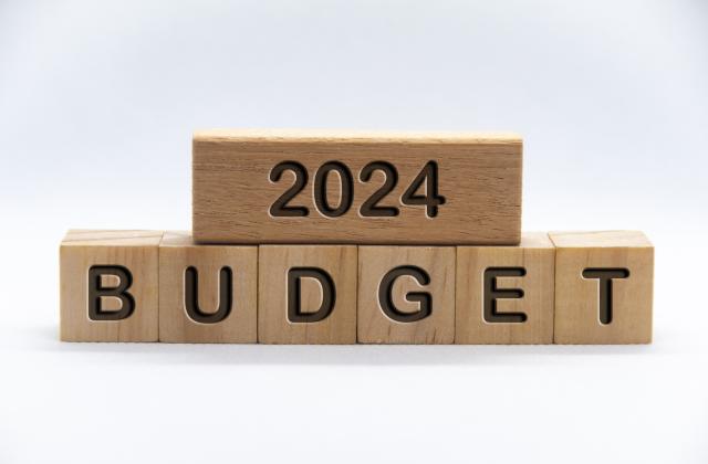 Алтернативният бюджет на ИПИ е насочен в 2 посоки -