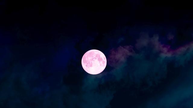 Хвърлете поглед към небето: Тази вечер ще станем свидетели на лунен феномен