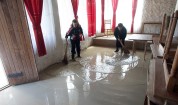 Жервти на природни стихии в Грузия и Китай