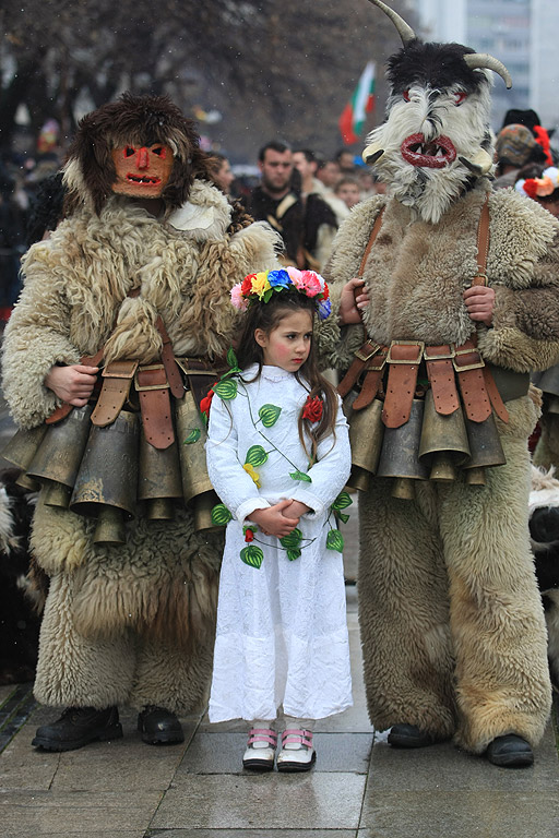 Международен фестивал на маскарадните игри, "Сурва 2014" гр. Перник