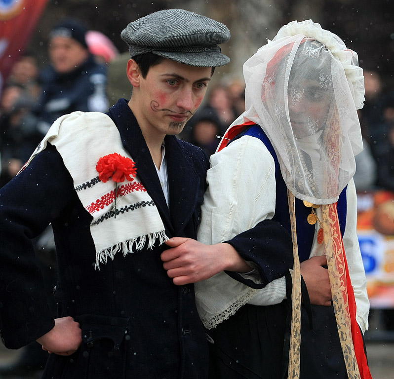 Международен фестивал на маскарадните игри, "Сурва 2014" гр. Перник