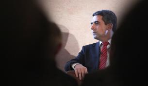 Управляващите против идеята на президента за референдум