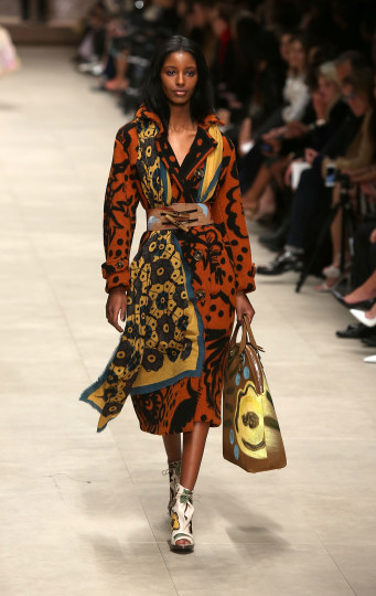 Представяне на колекцията на Burberry за сезон есен/зима 2014-2015 по време на Седмицата на модата в Лондон