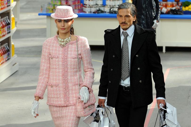 Представяне на колекцията на Chanel за сезон есен/зима 2014-2015 по време на Седмицата на модата в Париж