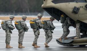 Американски войници на учение в Германия през февруари 2014 г.