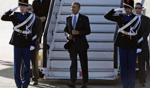 Обама при пристигането му в Нидерландия