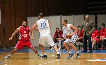 Левски си го върна на ЛукОйл, взе първа победа над шампиона
