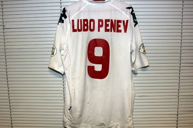 Фланелка на Любо Пенев от националния отбор на България с1