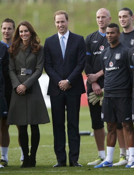 Дукеса Кейт и принц Уилям при английските национали1