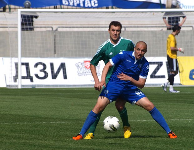 Лудогорец взе своето срещу Черноморец и увеличи напрежението върху ЦСКА1