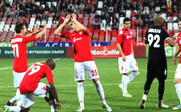 ЦСКА се изравни на върха с Лудогорец и Левски след разгром над Локо Сф