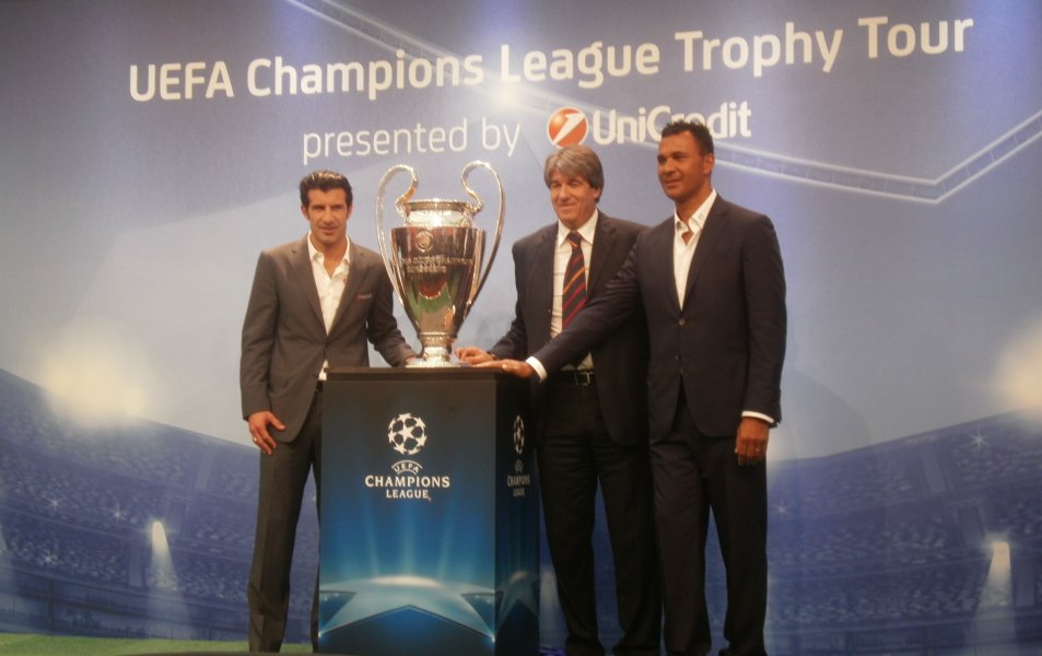 Купата на европейските шампиони акостира в Белград1