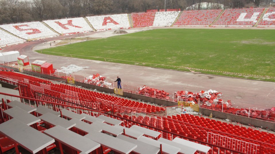 Стадион Българска армия 20 дни преди първия официален мач1
