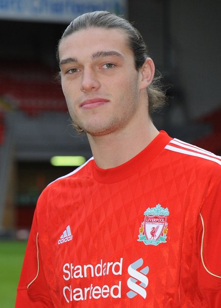 Новите попълнения на Ливърпул Керъл и Суарес1